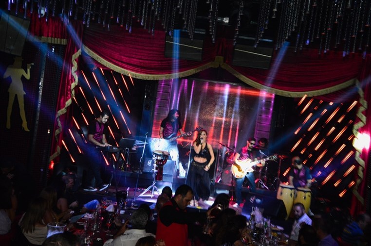 Diva Club On Saturday Night